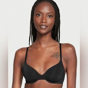 Victoria’s Secret Lightly Lined Denim Bra-Brand New